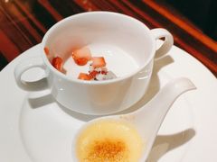 -广州万富希尔顿酒店·感趣自助餐厅·金秋蟹宴生蚝海鲜刺身烧烤