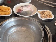 -正能量脆肉鲩火锅