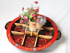九宫格-重庆巴九门老火锅(阳朔店)