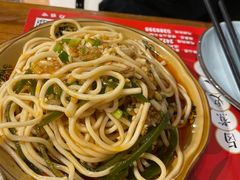 -李双猪·小龙虾·烧烤·羊肉煲(乐山店)