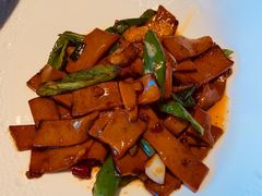 天柱山辣椒炒牛肝菌-璞徽·徽商家宴(长泰广场店)