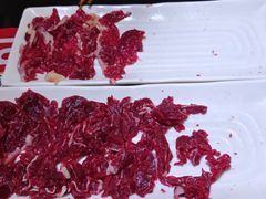 -潮汕三宝鲜牛肉火锅