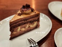 巧克力焦糖香蕉蛋糕-black rainbow coffee