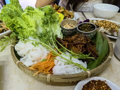 菜包牛肉-啰啰冰屋(景洪总店)