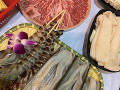 -鲜入围煮花胶鸡海鲜火锅