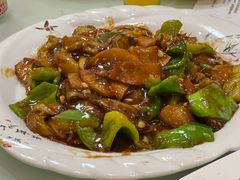 -老码头黑皮肘子锅包肉熏酱水饺(文政街店)