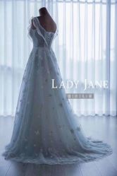-Lady  Jane高端婚纱礼服馆