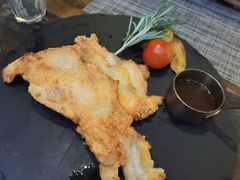 -喜洲吧·江畔老船厂·庭院餐厅(喜临院店)