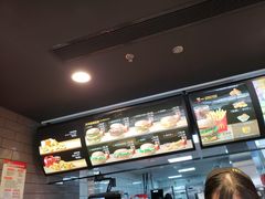 -麦当劳(郑州东高铁站店)
