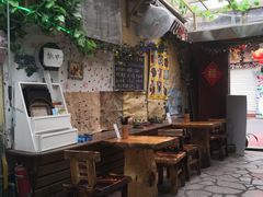 露天位-老宅原住民沙茶面精品小吃(龙头路店)