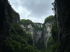 -龙水峡地缝景区