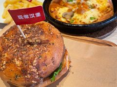 -必胜客(绿地新都会店)