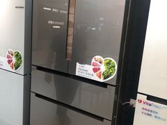 -红星美凯龙国际家居博览中心至尊mall停车场