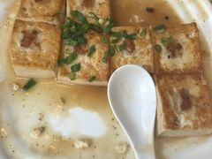 煎酿客家豆腐-清心鸡沙田乳鸽店·非遗传承(粤垦路店)