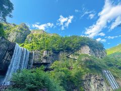 -刘伯温故里景区百丈漈