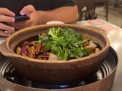 -胡须佬鸡煲四季火锅店(石厦西村直营店)