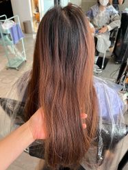 -C-18 SALON