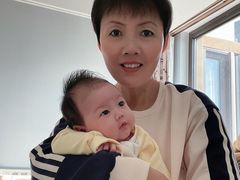 -爱的果实月嫂育婴师(世纪东方店)