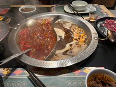 -廖掌柜·重庆鲜货火锅(上海首店)