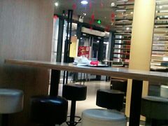 -麦当劳(海岸城店)