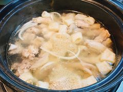 -东椰·海南椰子鸡火锅(朝阳门店)