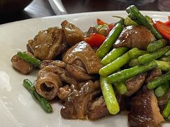 蒜苗炒大肠-胖子饭店(兴学弄店)