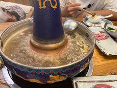 -毛辣果·贵州红酸汤牛肉火锅(西单店)