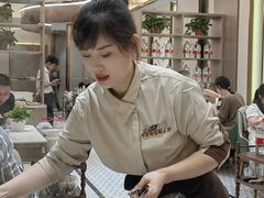 -帝皇海海鲜豆捞(桐泾商务广场店)