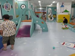 -孩子王童乐园(吾悦广场店)