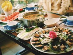 -樾餐厅泰式海鲜火锅(民歌湖店)