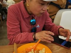 -同济大学本部学苑饮食广场