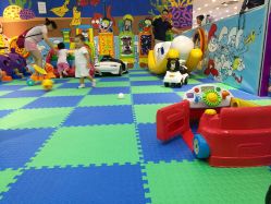 -爱婴室(上海浦建路店)