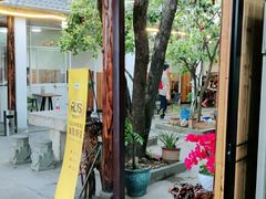 -李东农庄(中南百草园地标店)