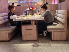 -海底捞火锅(杭州庆春路夜宵主题店)