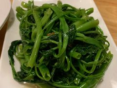 -兔行天下-鸿鹤鲜锅兔(中海国际店)