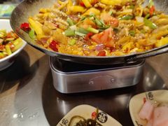 -富正毅三下锅·湘西韵味(天门山索道店)