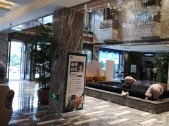 -弘安丽水温泉酒店