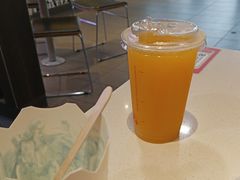 -麦当劳(汉口火车站候车室店)