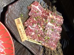 -山川小町·极番烧肉(新地假日广场店)