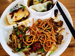 -素馨阁·天水麻辣烫(昌硕路店)