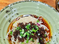 -阿宽豌杂面(华油路138号居民大院店)