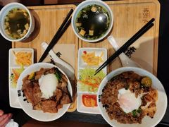 -熊吞·大碗丼烧肉饭(西市场嘉华店)