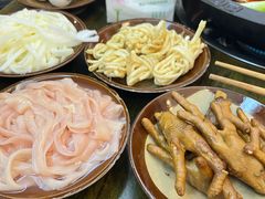 -黄潇洒老火锅(九眼桥宏济巷店)