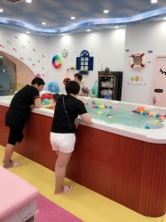 -爱玩爱游亲子母婴(旭辉广场店)