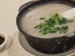 -东豪园林海鲜酒家(南港路辅路店)