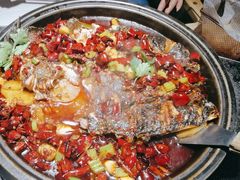-辣尚瘾·烤鱼·新川菜(牡丹园直营店)