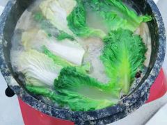 -墨脱石锅椰子鸡•香草鸭•东山羊(大东海店)