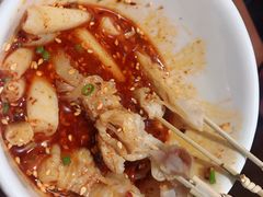 -渝是乎酸菜鱼(龙旗购物中心店)