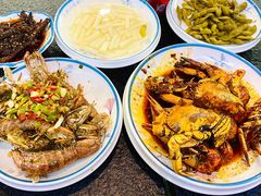 -三妹小龙虾·黄油蟹(华侨城总店)