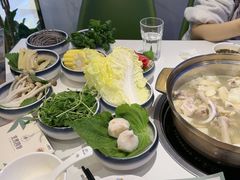 -烹然四季椰子鸡火锅(姚家园万象汇店)
